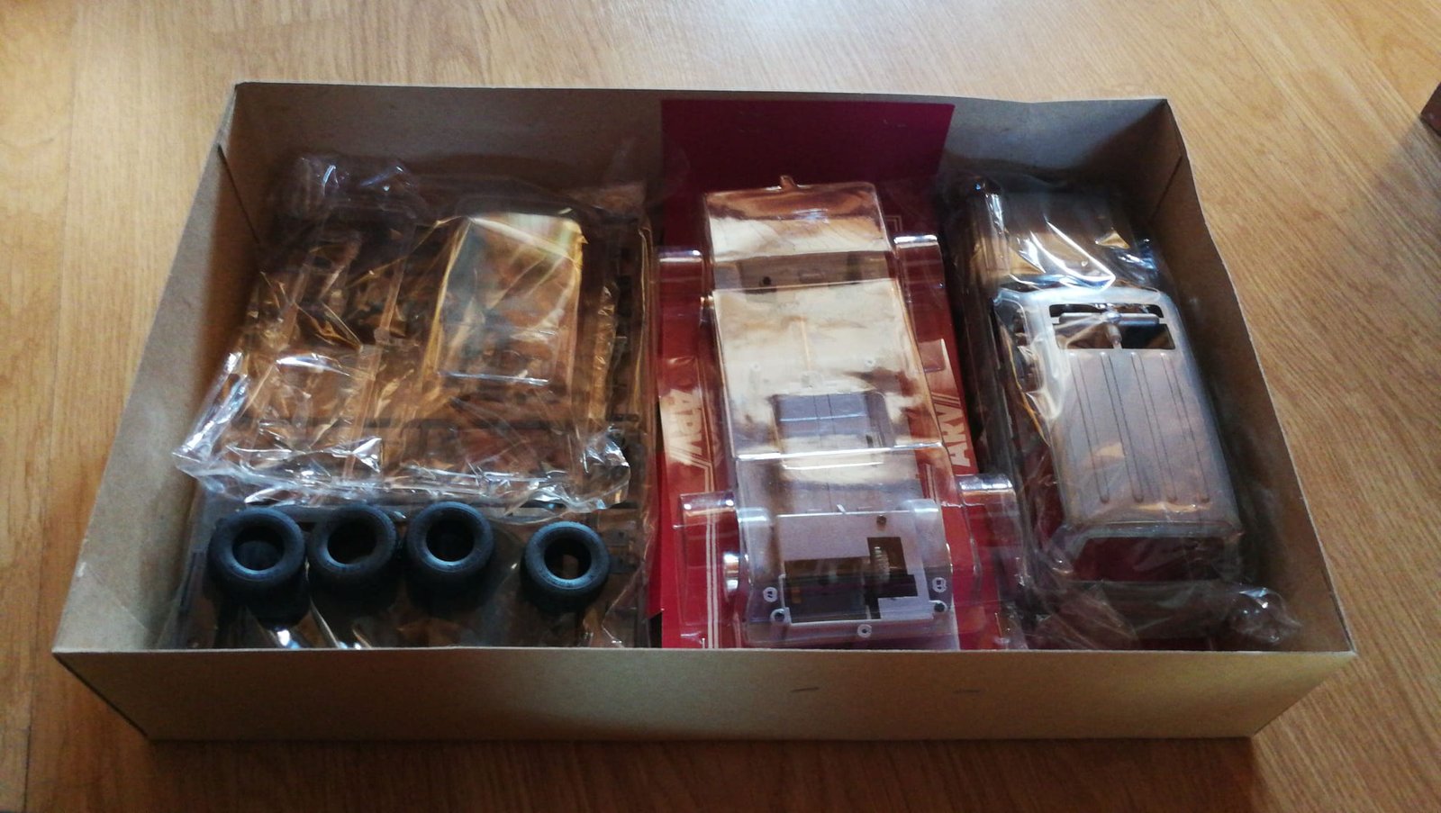 Maqueta Fujimi Toyota Land Cruiser Export - Imagen 4