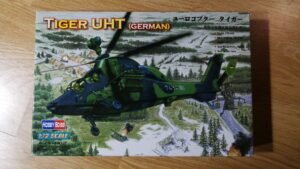 Maqueta HobbyBoss Tiger UHT (German)