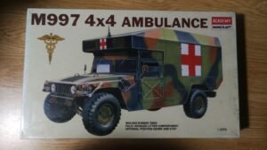 Maqueta Academy M997 Maxi-Ambulance